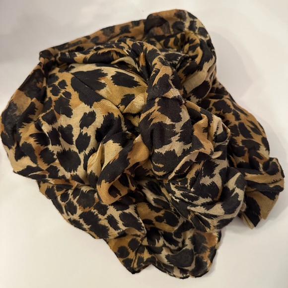 3 scarf bundle - Picture 7 of 14